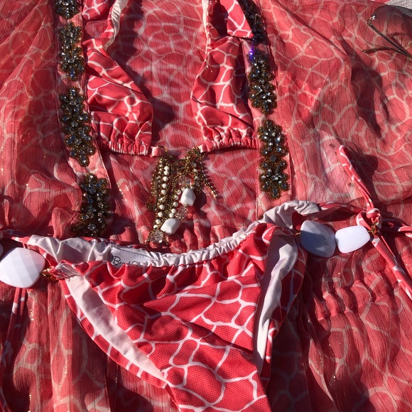 NWT beach bunny bikini ๐ giraffe ๐ฆ glitter in the air size M set - Picture 6 of 16